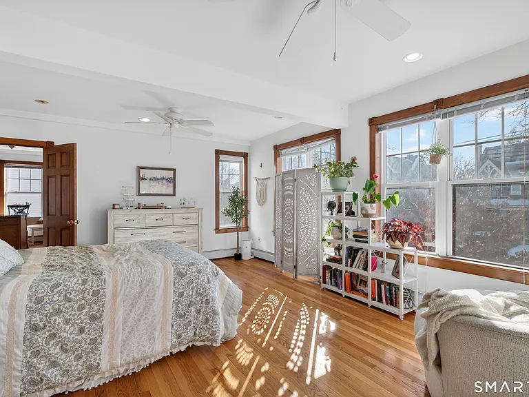 245 Edwards St #2R — Photo 9