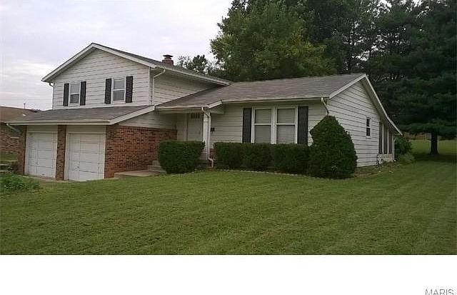 1st image of 459 Oak Dr