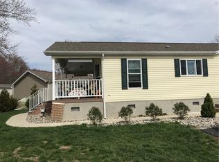 249 Roberta Ct #0-, Spotswood, NJ 08884