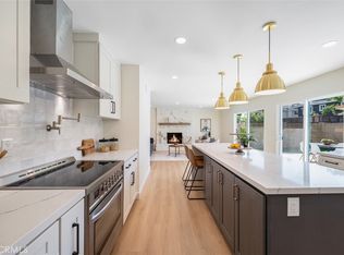 17091 Camelot Cir, Huntington Beach, CA 92649