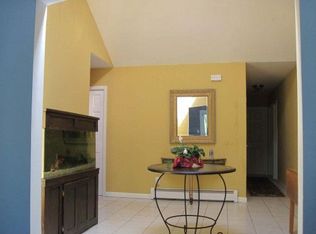 98 Bellhaven Rd, Bellport, NY 11713