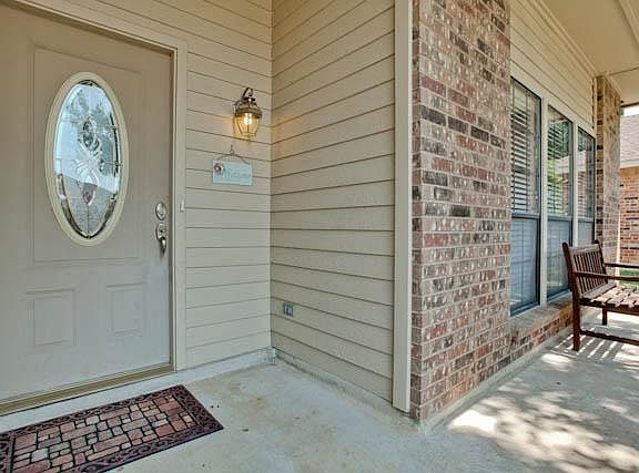 3rd image of 4221 Arbor Creek Dr