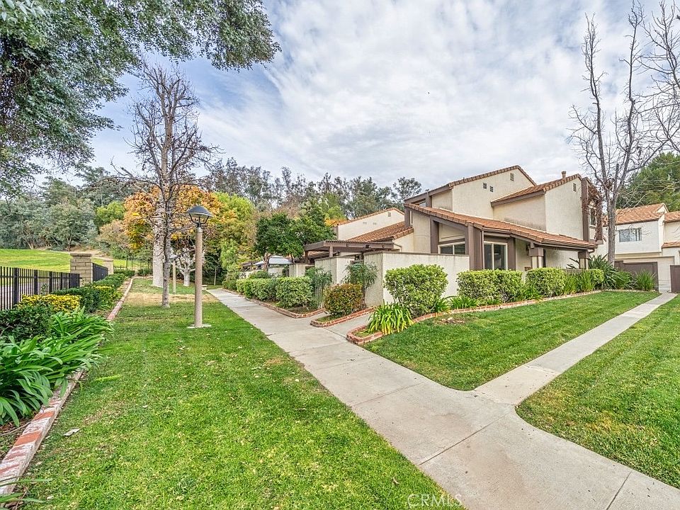 1st image of 24811 Sand Wedge Ln