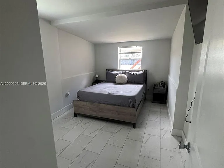 2211 NW 82nd St #2 — Photo 9