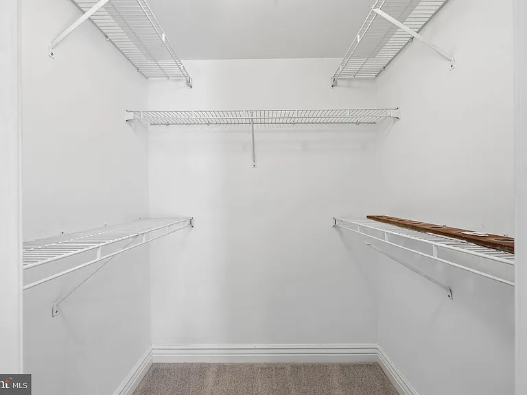 7 Walton Ct — Photo 19