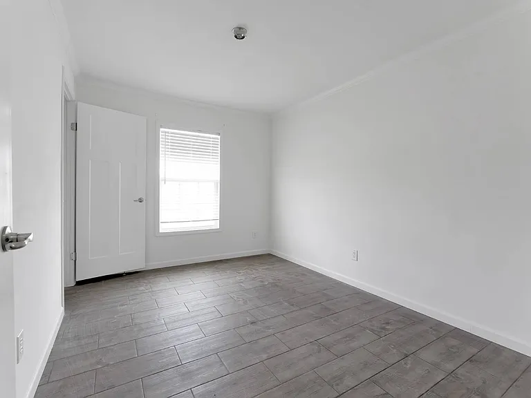 3128 Walden Shores Loop #250 — Photo 7