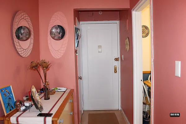 Sold by Bright Horizons Realty | media 17