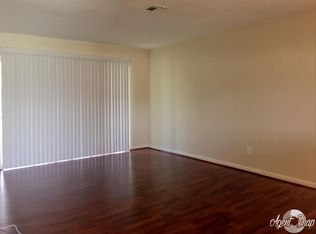 2826 SE Santa Barbara Pl #103, Cape Coral, FL 33904