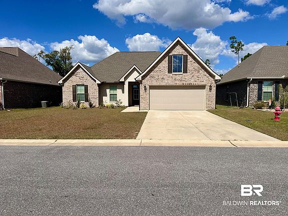 2nd image of 1009 Ruisseau Dr