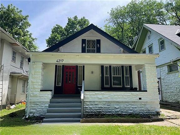 4th image of 4217 Chestnut Ave
