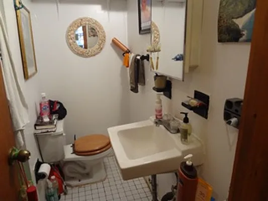 Rented by City Heights Realty | media 28