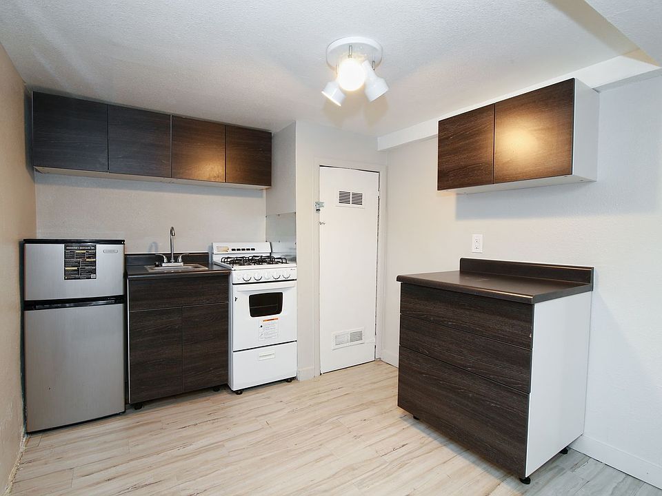 1st image of 2231 N Ogden St #13