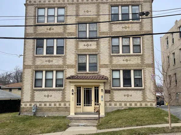 114 Parker Dr, Pittsburgh, PA 15216