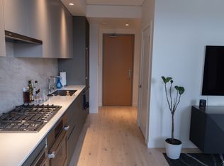 2510 6th Ave #906, Seattle, WA 98121