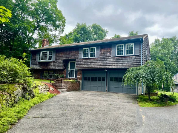 27 Woodland St, Natick, MA 01760