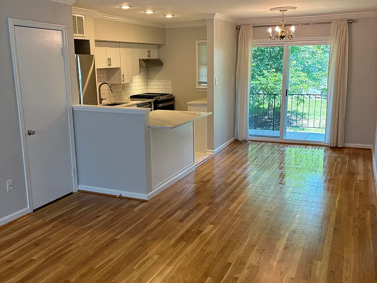 2422 Barracks Pl #3 — Photo 48