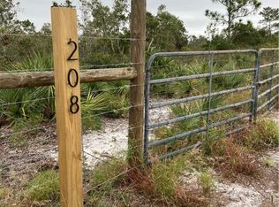 208 Fairhill St, Lake Placid, FL 33852