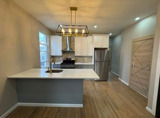 7867 80th St FLOOR 2, Ridgewood, NY 11385