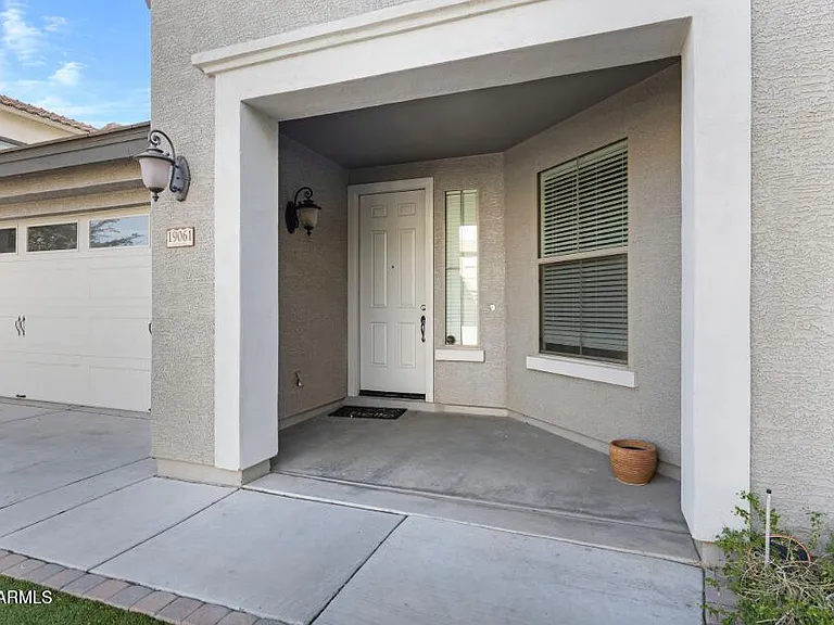 19061 E Seagull Dr — Photo 4