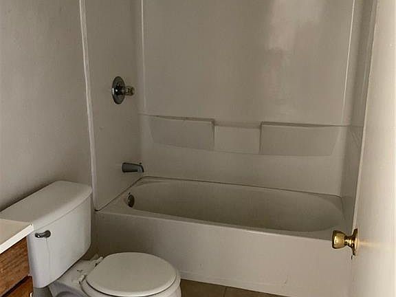5th image of 708 Portsmouth Blvd APT A