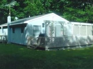 418 Little Billy Ln, Tobyhanna, PA