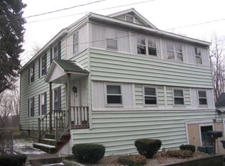 8 Couse Pl, East Greenbush, NY 12061