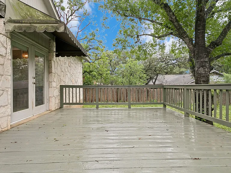 8510 Watchtower St — Photo 22
