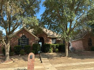 1835 Poseidon Dr, Lancaster, TX 75134