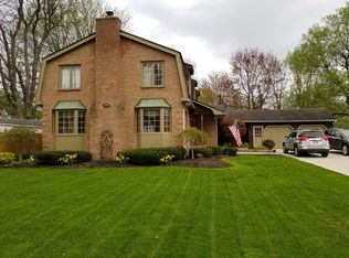 40 Woodhurst Rd, Buffalo, NY 14221