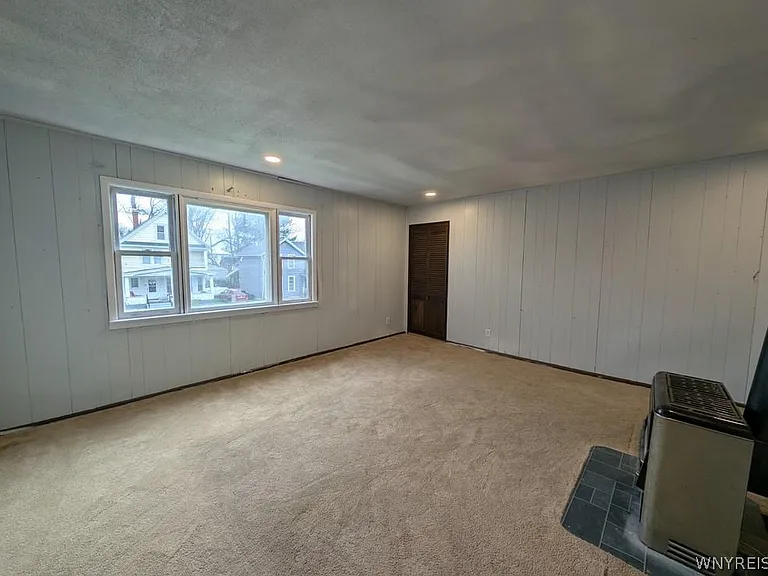 627 Deer St — Photo 18