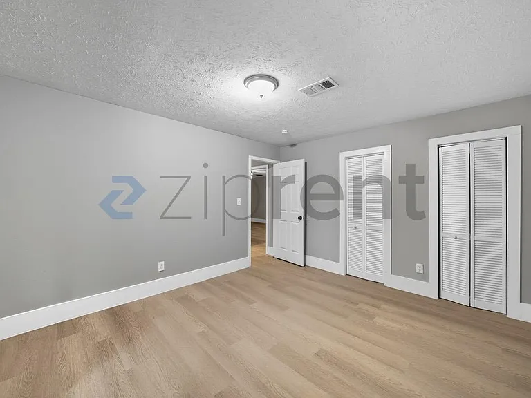 721 Ford Pl #A — Photo 11