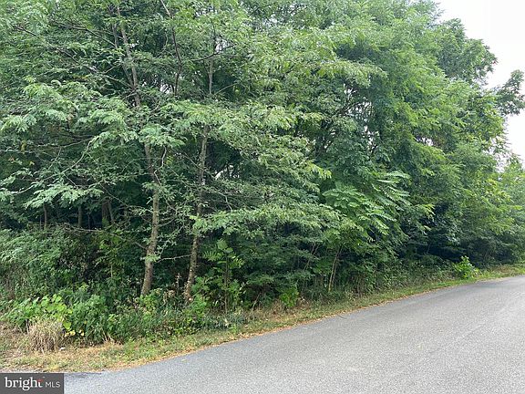 5th image of Sierra Dr