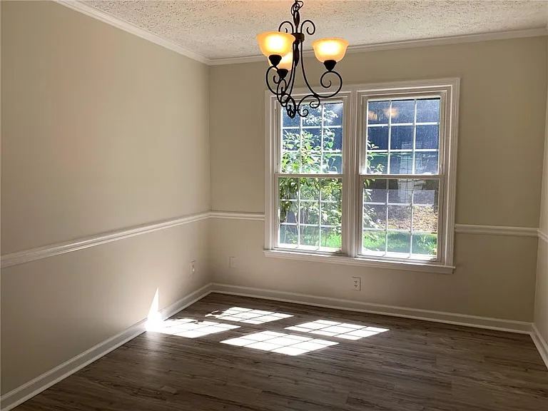 4536 Woodlawn Lake Dr — Photo 5