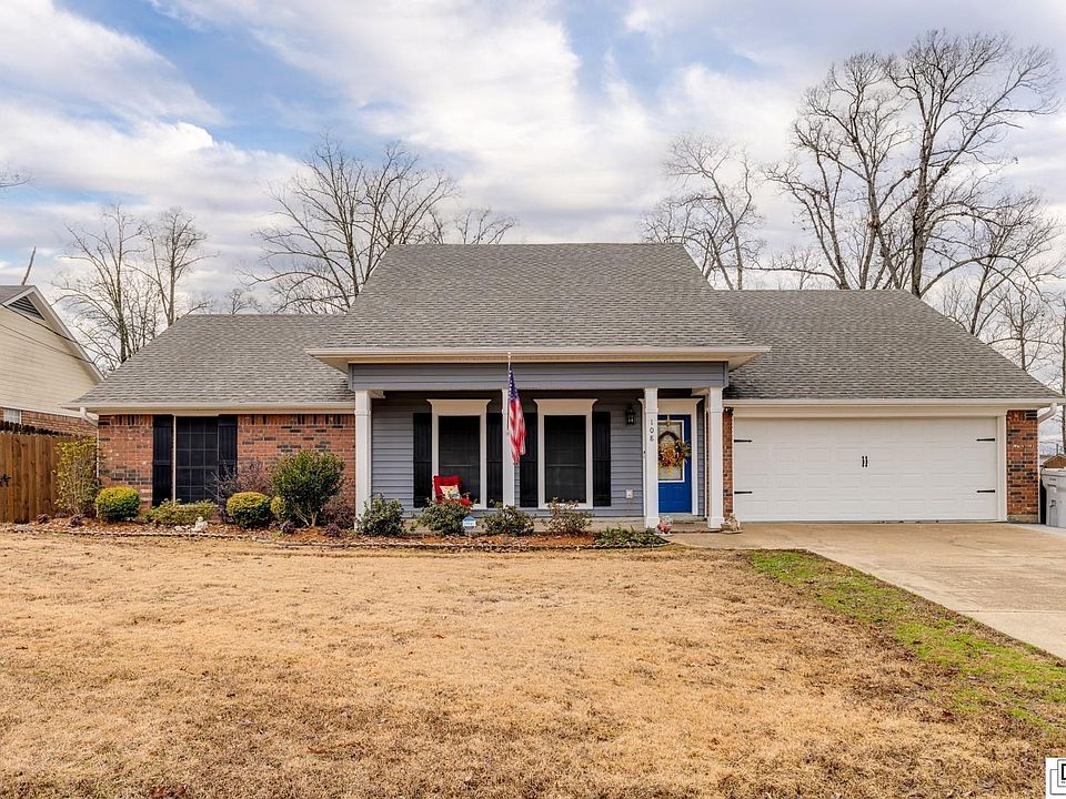 1st image of 108 Pin Oak Dr