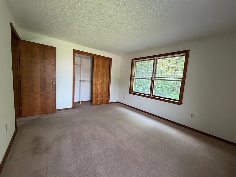 The Highlands Apartments — Photo 21