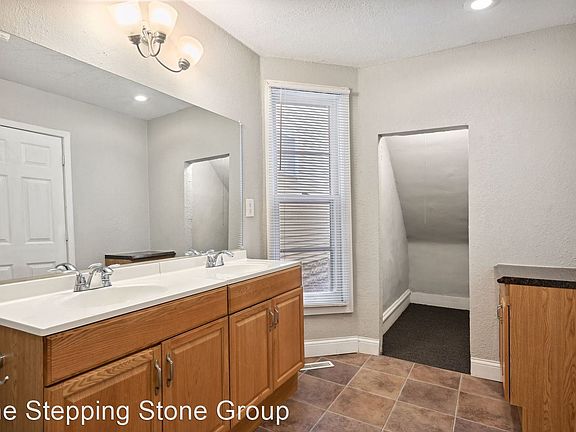 2nd image of 3022 Grand Ave S #1