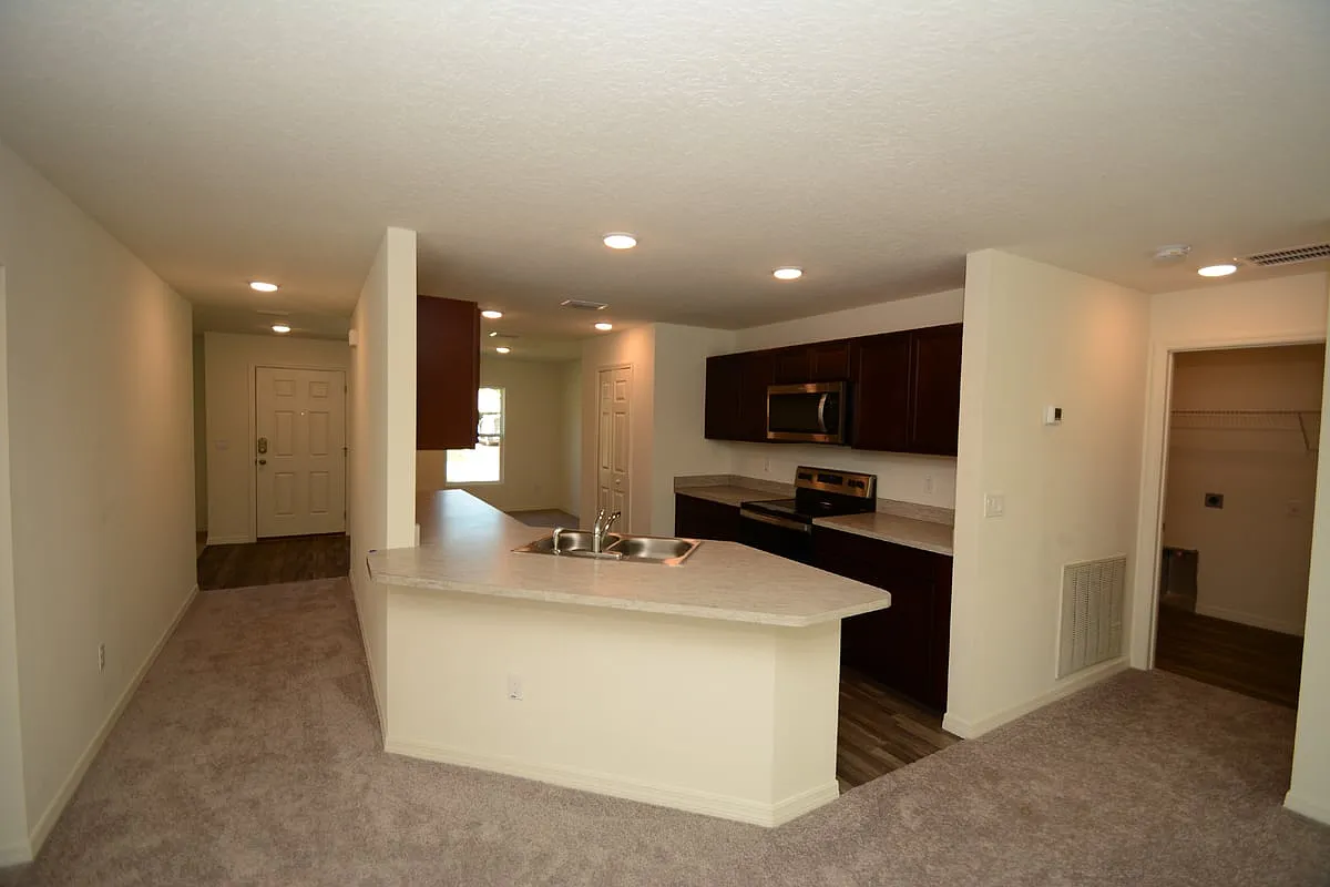 93 Panorama Dr — Photo 3