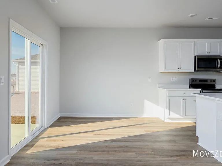 179 N Farmhouse Dr — Photo 34
