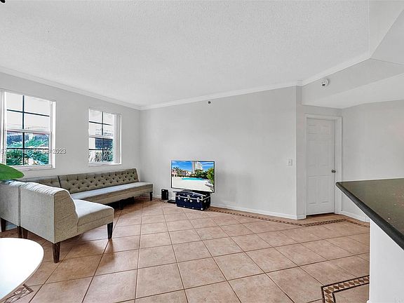 3rd image of 3105 NE 184th St APT 7103