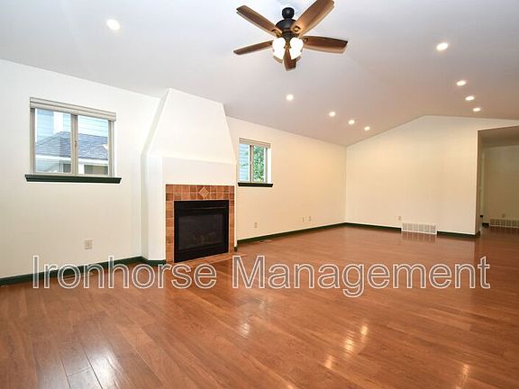 3rd image of 502 Sanders Ave