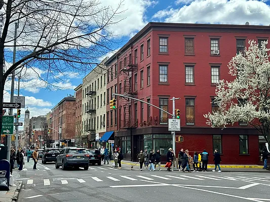 Rented by Maz Group NY | media 1