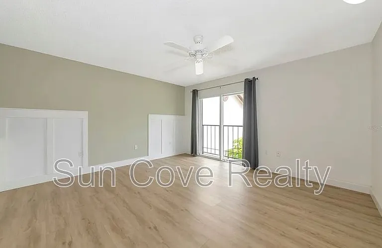 4518 Ascot Cir S — Photo 18