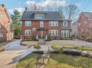 2528 Norfolk Rd, Cleveland, OH 44106