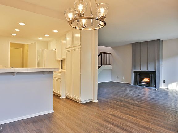 3rd image of 263 E Sierra Madre Blvd #120