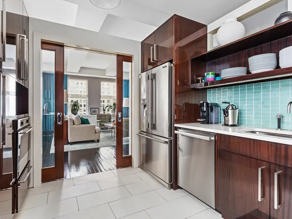 15 Broad Street image 3 of 29