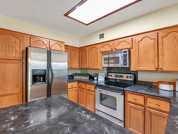 5th image of 8331 E Emelita Ave