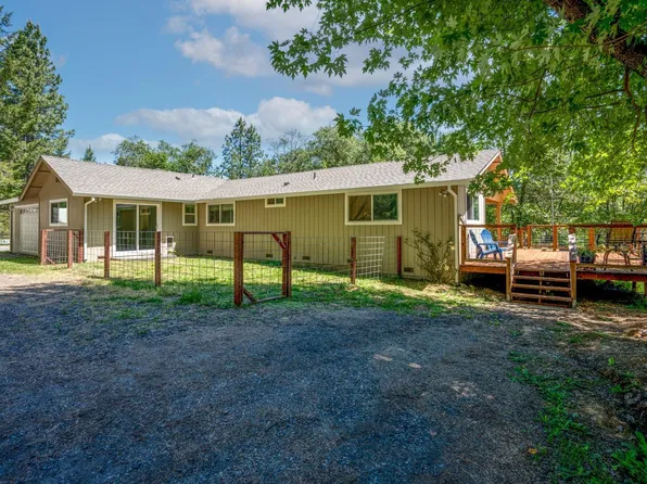 1706 North Road, Laytonville, CA 95454
