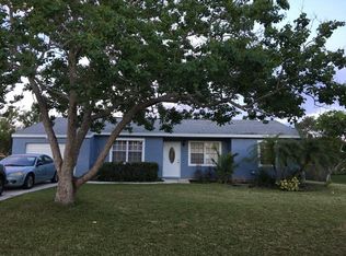 2259 SE Charleston Dr, Port Saint Lucie, FL 34952