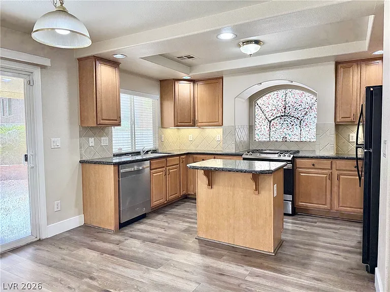 10591 Medicine Bow St — Photo 5