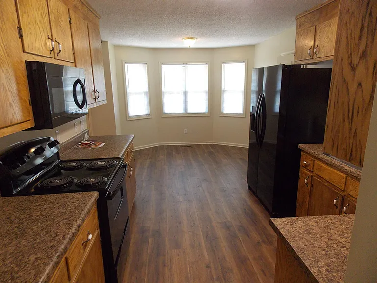 100 Deer Creek Trl — Photo 21